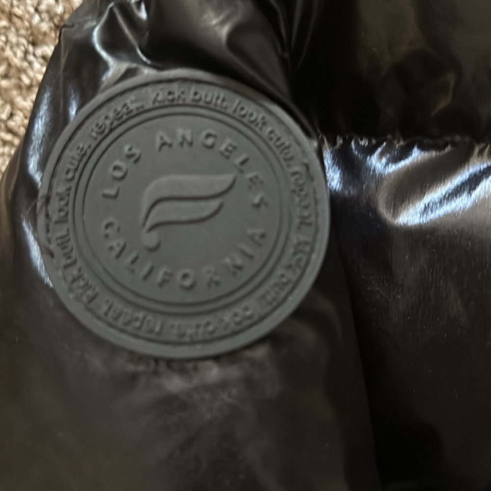 Fabletics Black Puffer - image 2